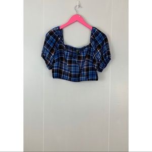 NWT Cropped Puffy Sleeve Plaid Top